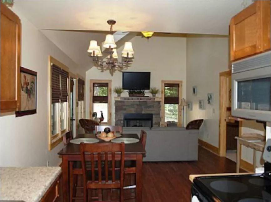 Villa Rooster Ridge à Hendersonville Extérieur photo